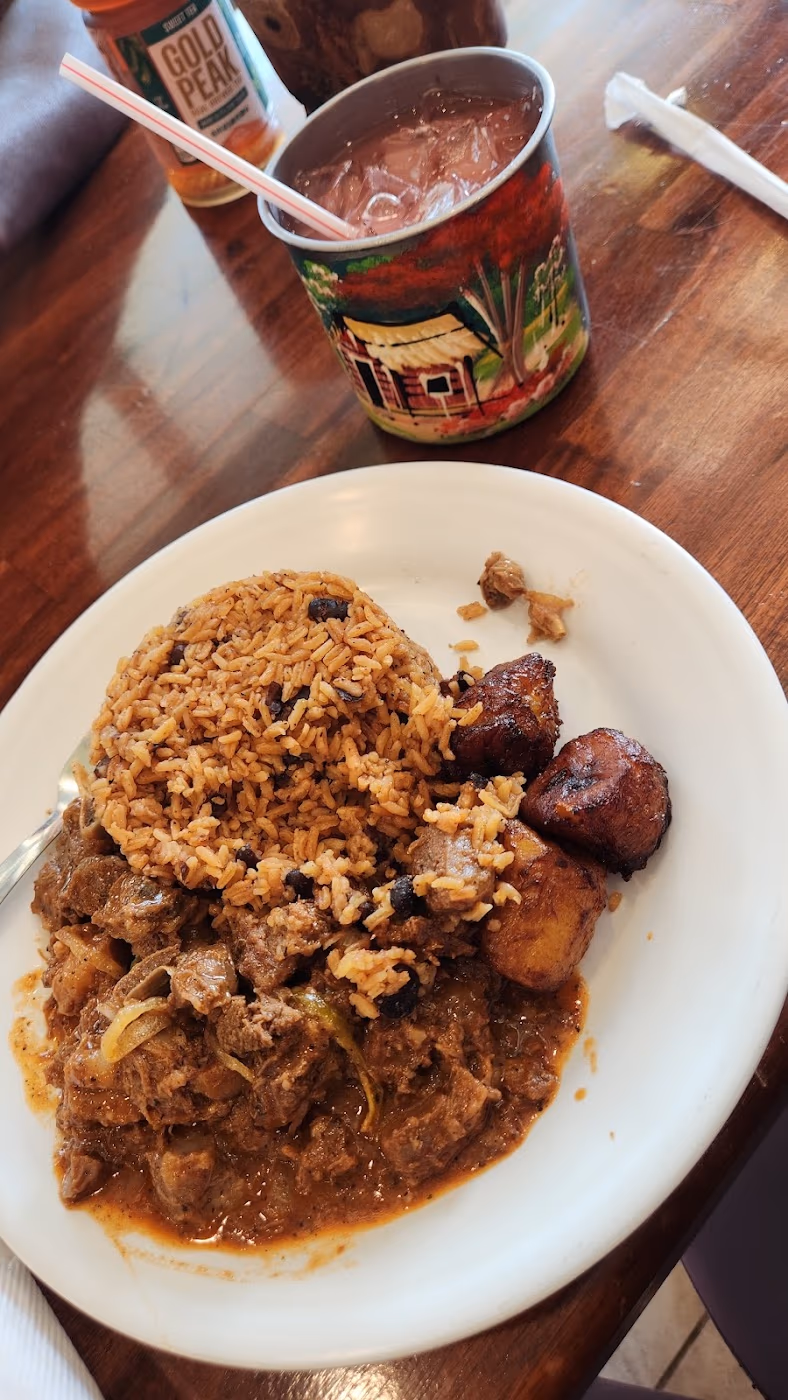El Caribe Restaurant photo 3