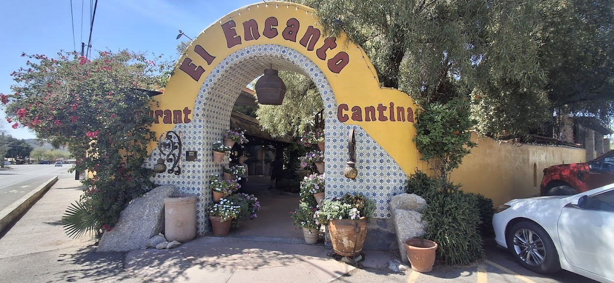 El Encanto
