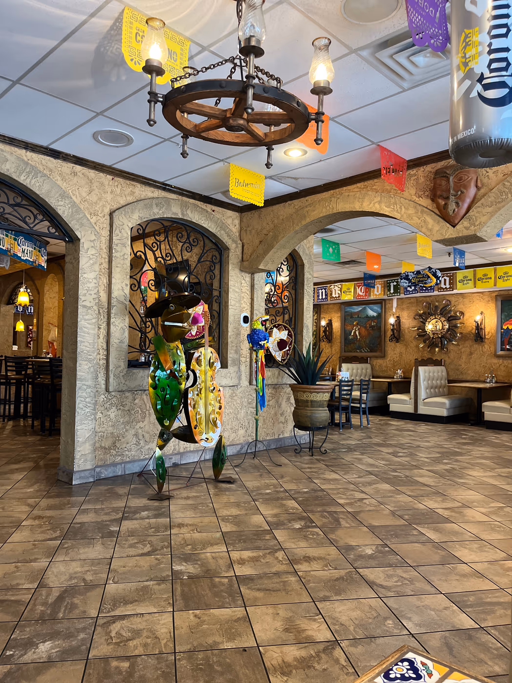 EL Loro Lexington photo 4