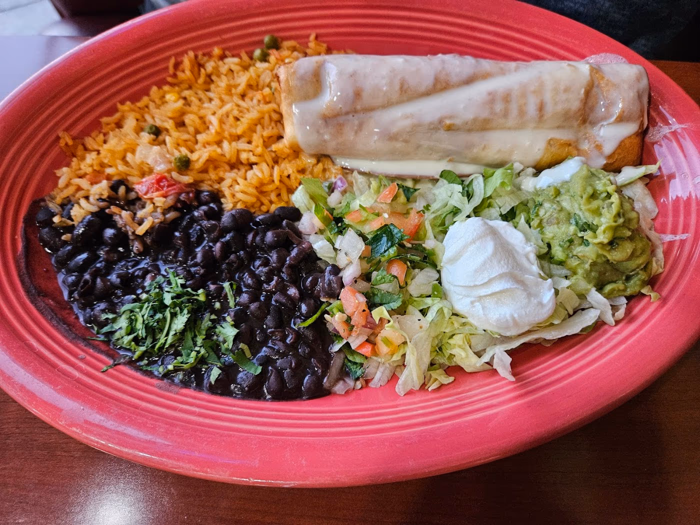 El Monterrey Mexican Restaurant