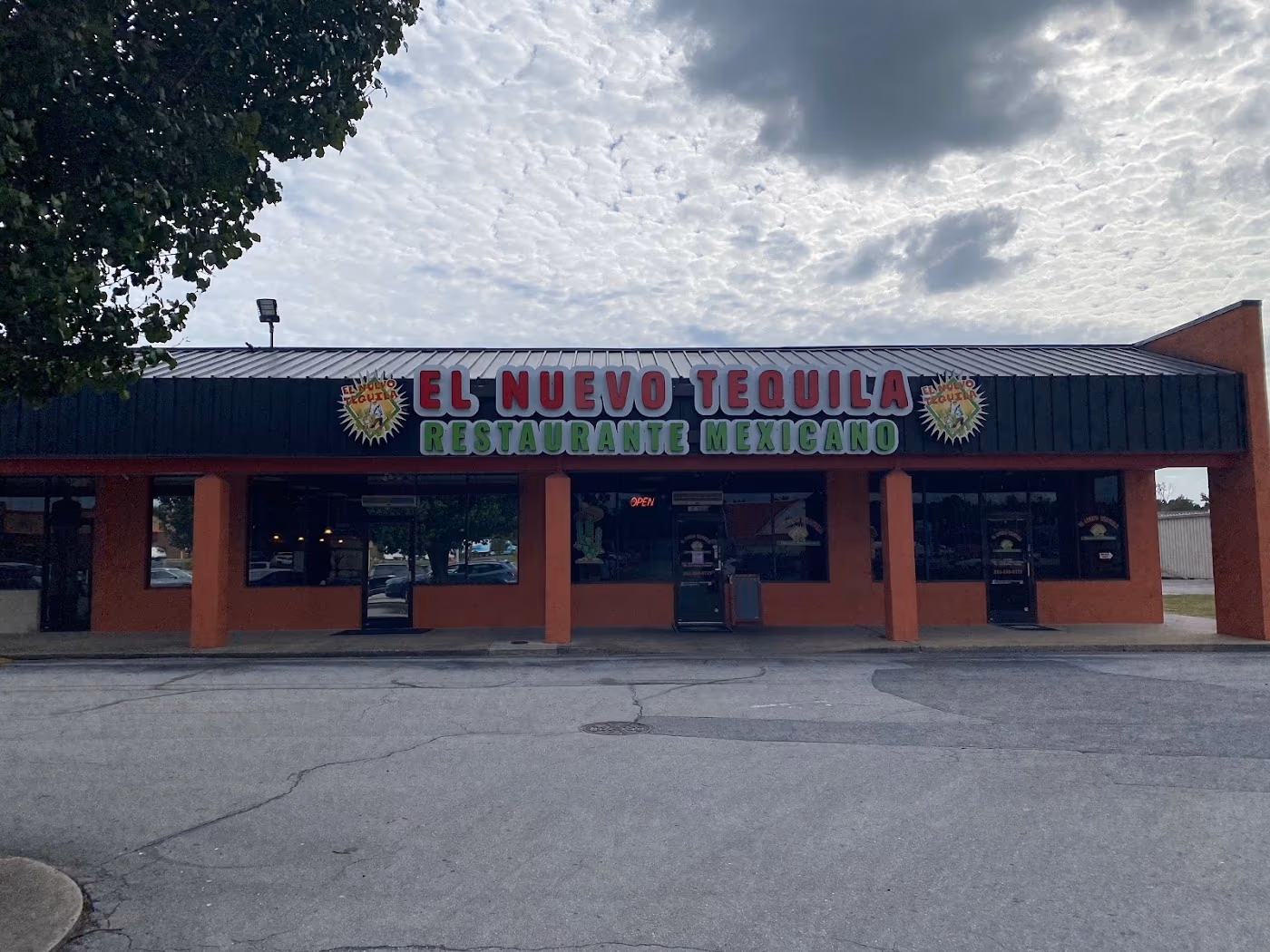 El Nuevo Tequila Mexican Restaurant kinston NC photo 3