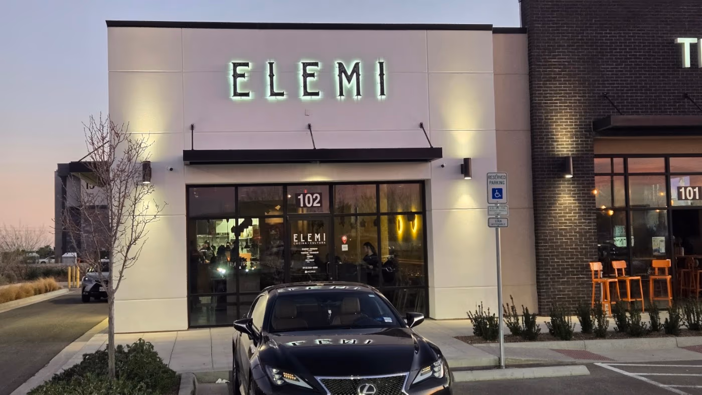 ELEMI Restaurant photo 2