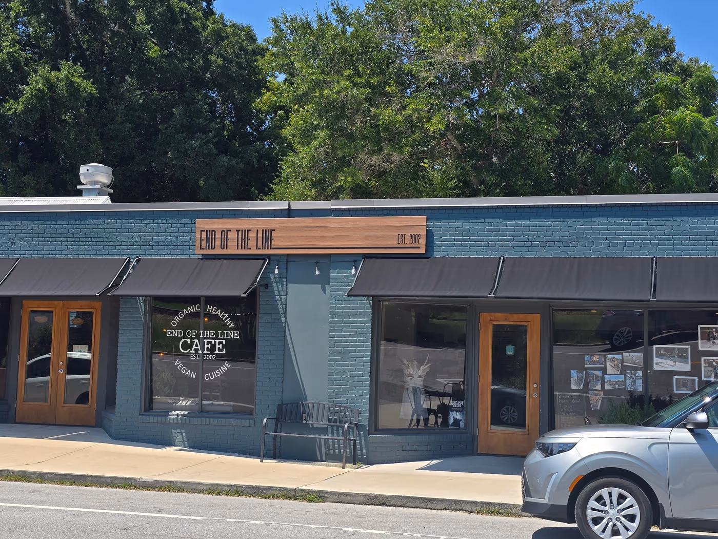 End Of The Line Cafe