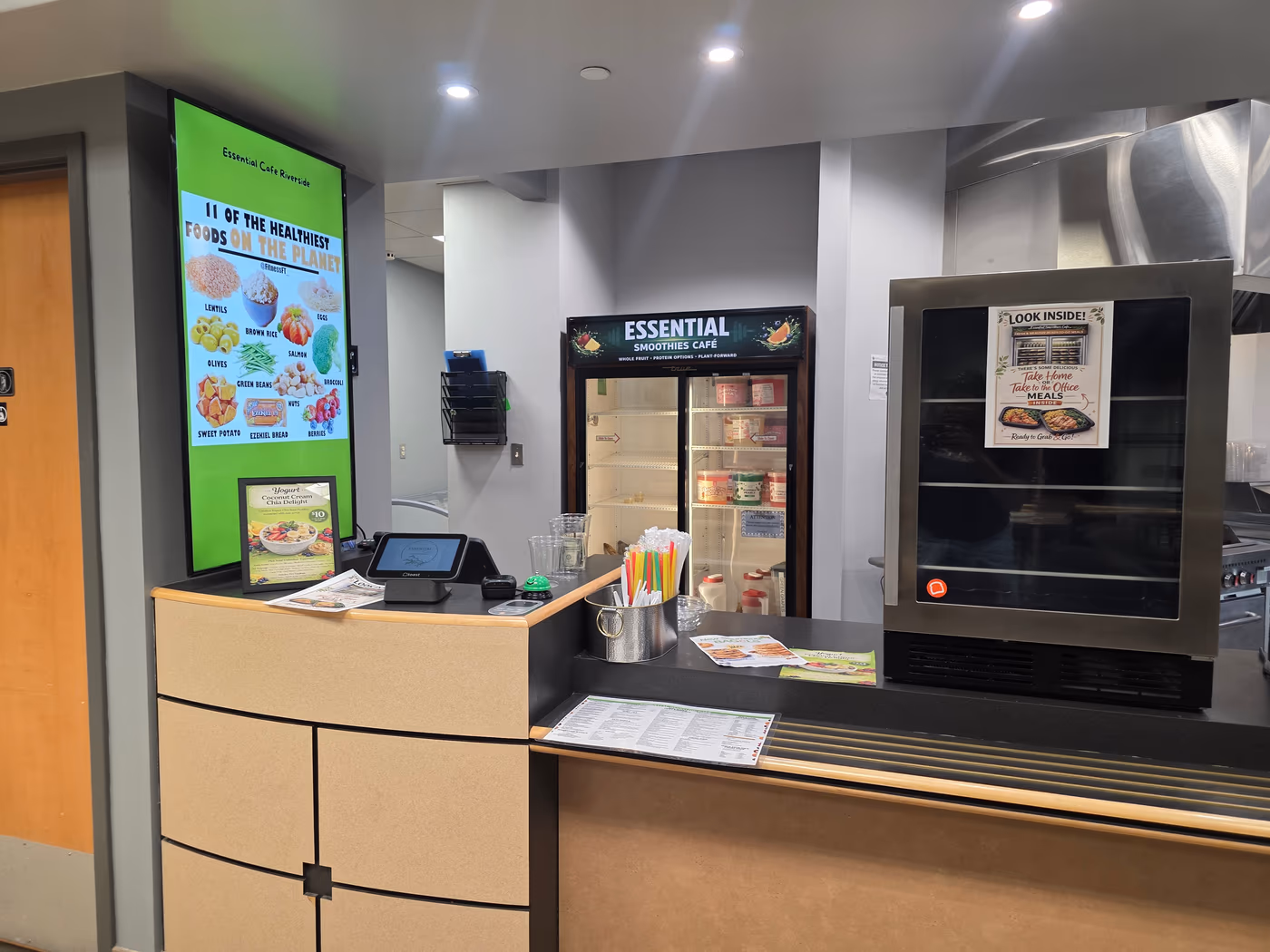 Essential Smoothie Cafe
