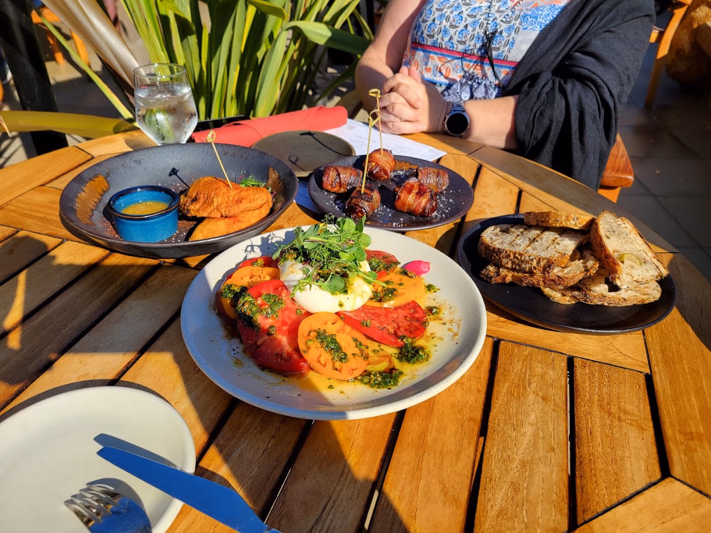 Estéban Restaurant, Locals' Favorite