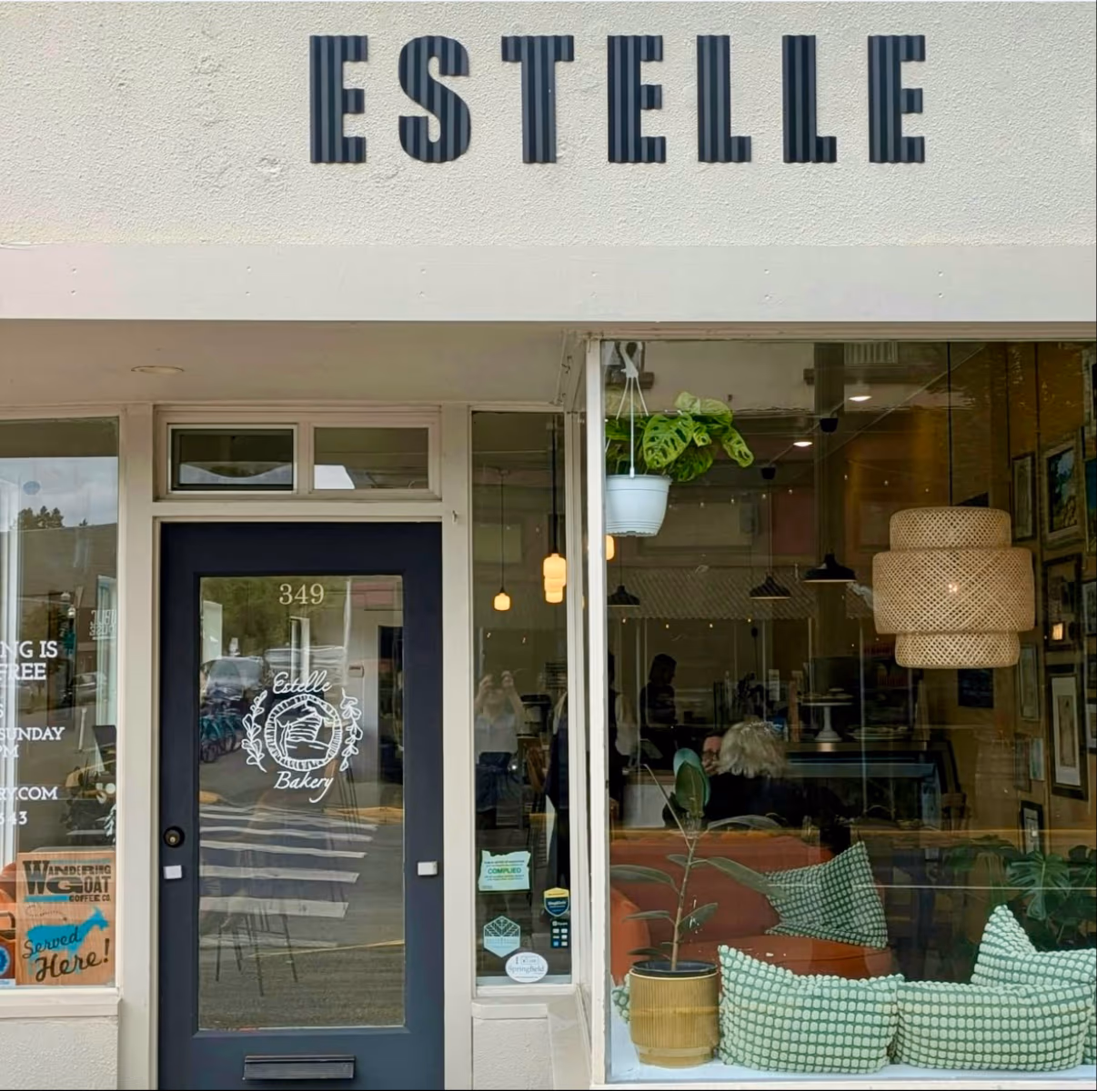 Estelle Bakery photo 2