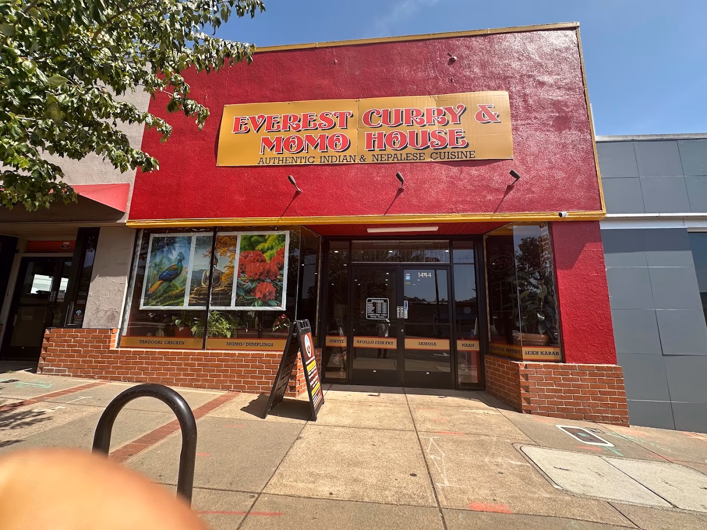 Everest Curry And MoMo house