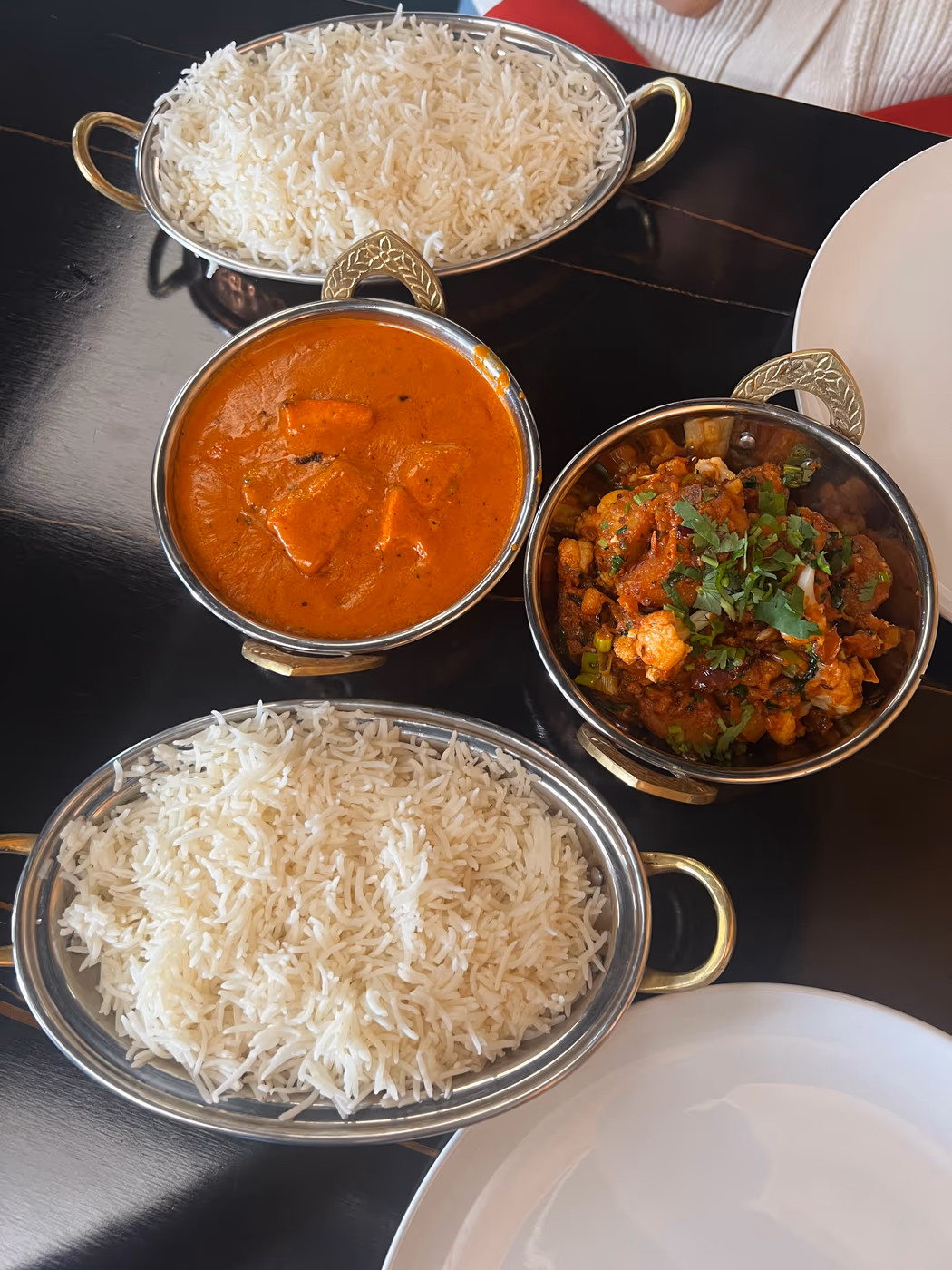 Everest kitchen photo 3