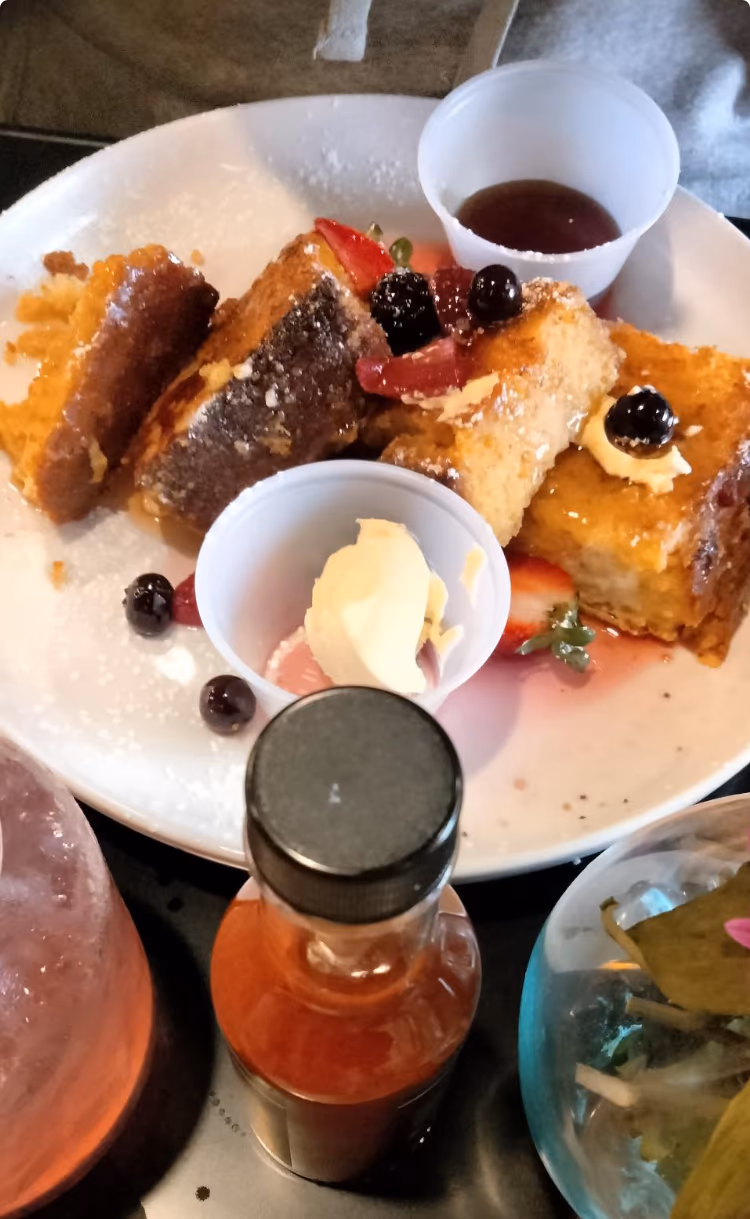 Everybody Eats photo 2