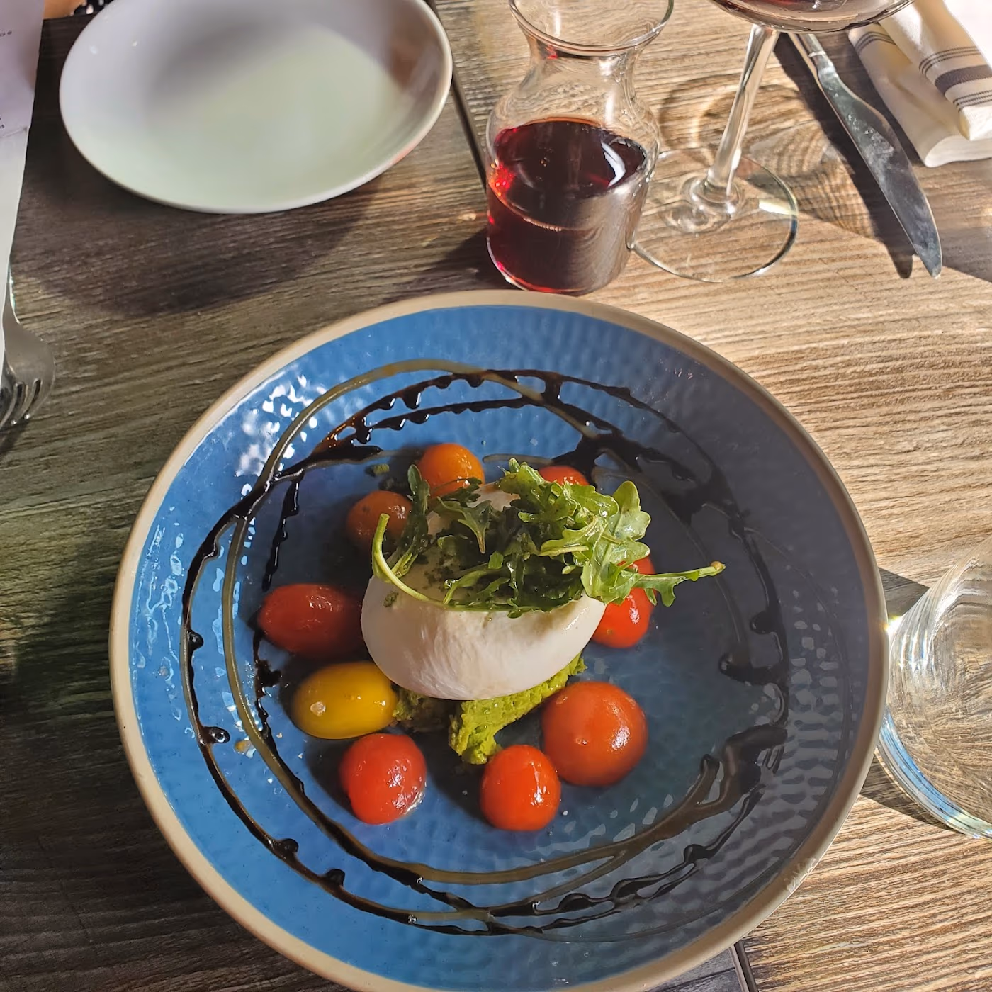 Farm & Vine American Bistro