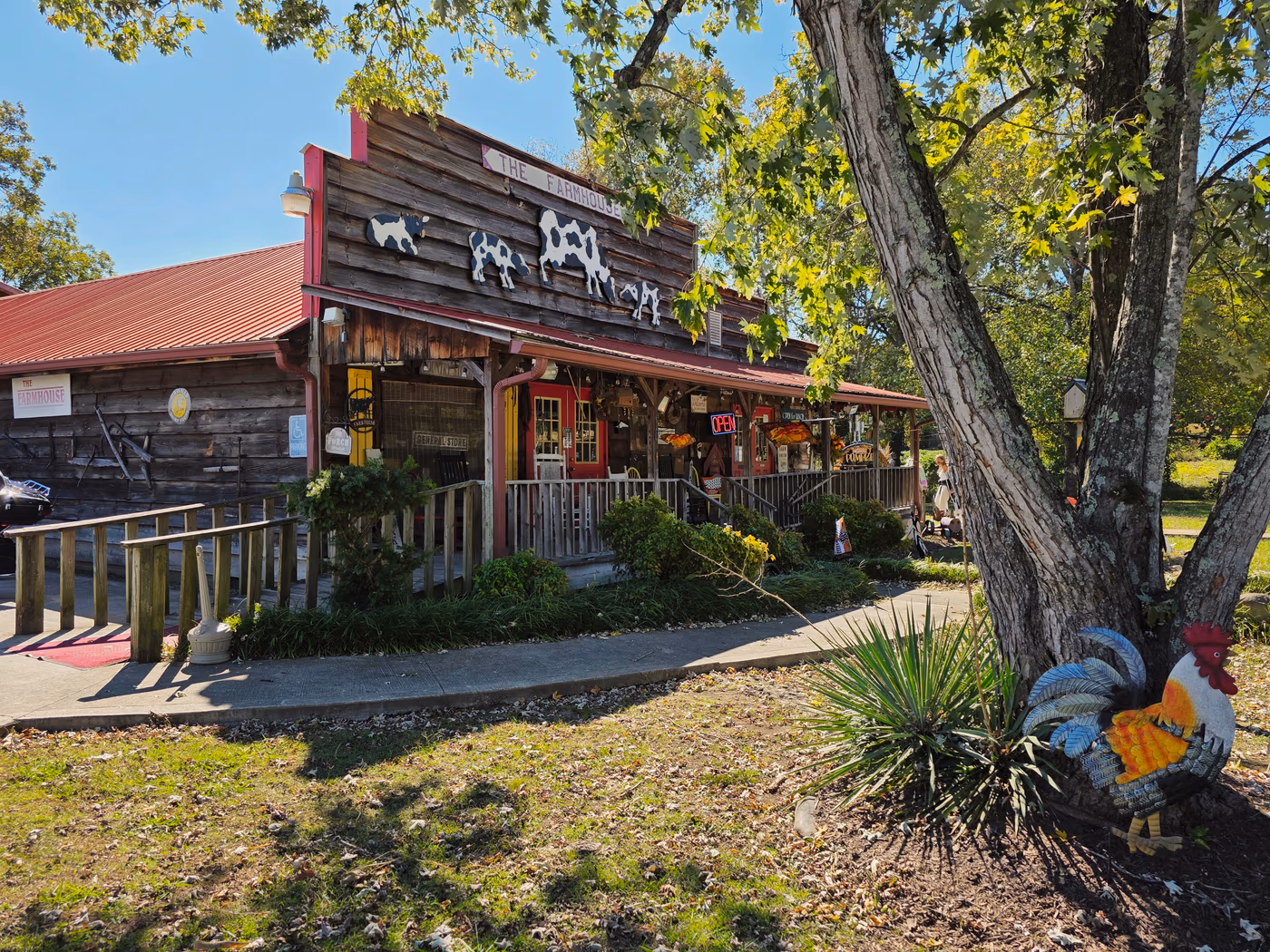 Farmhouse restaurant photo 2