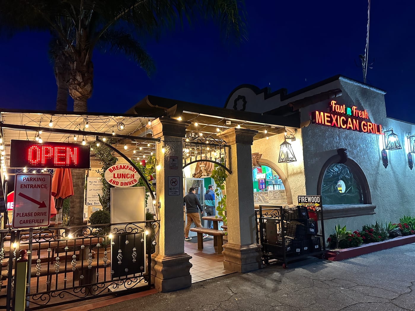 Fast n Fresh Mexican Grill