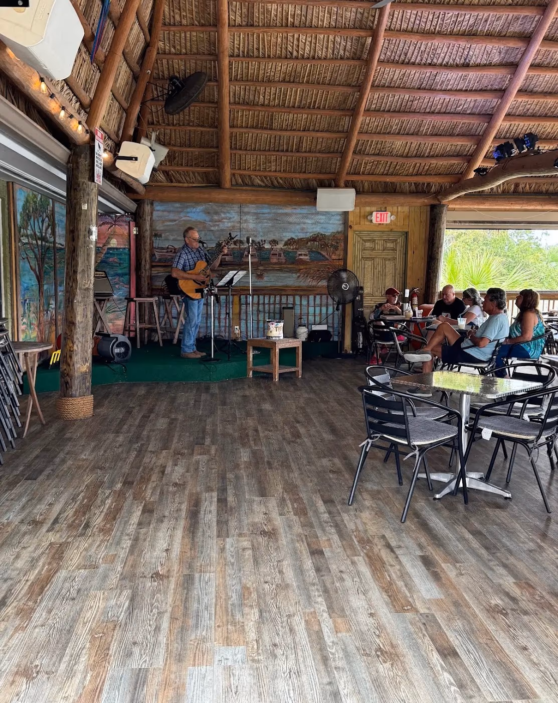 FINNS Island Style Grub in St. Andrew’s