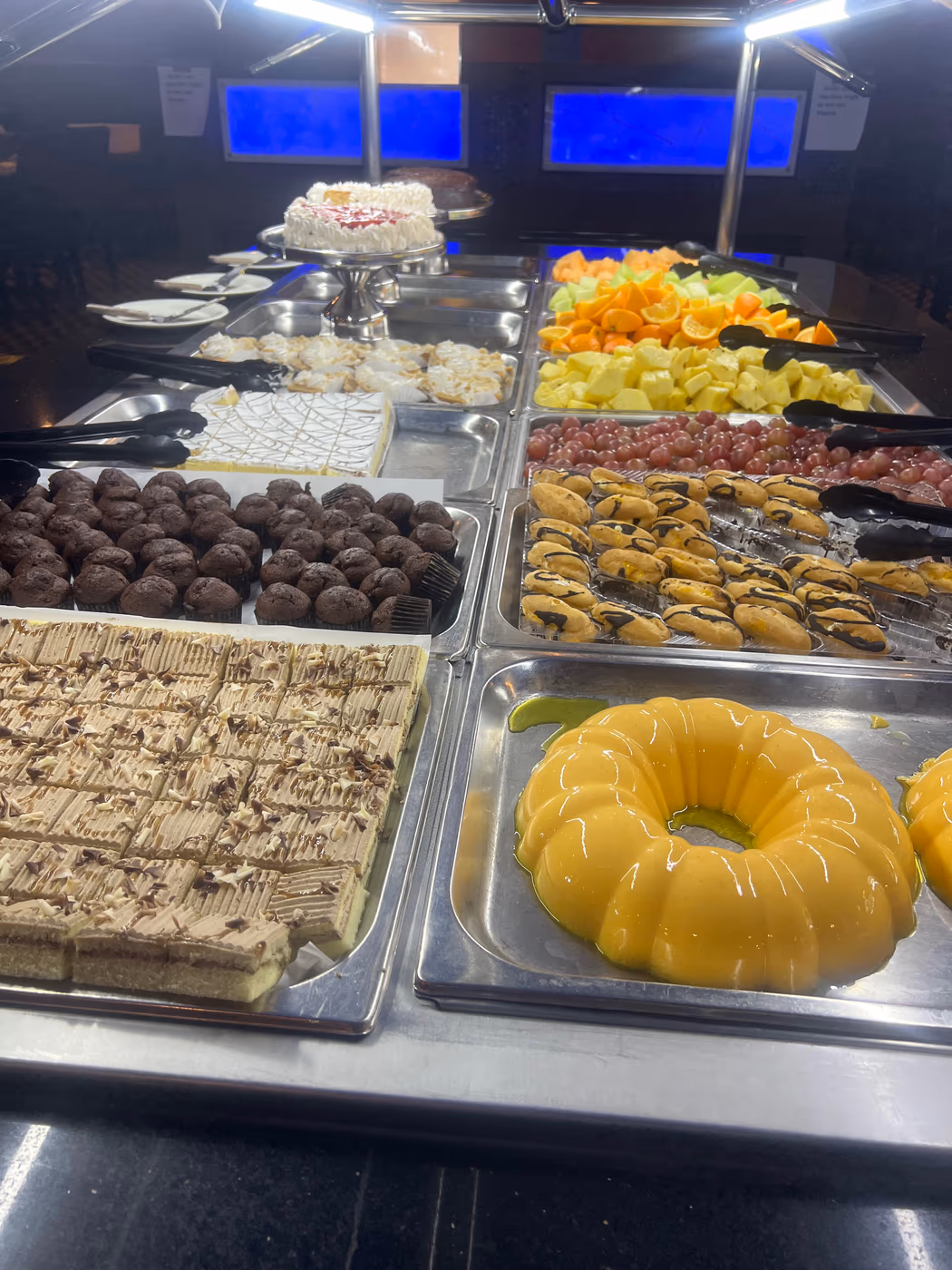 Flaming Grill & Modern Buffet photo 3