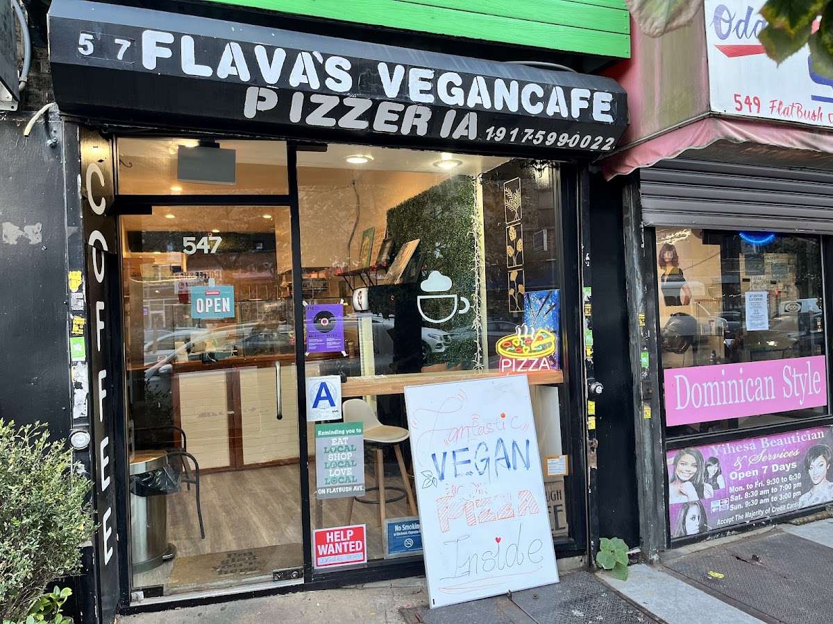 Flava’s vegan Pizzeria & Cafe