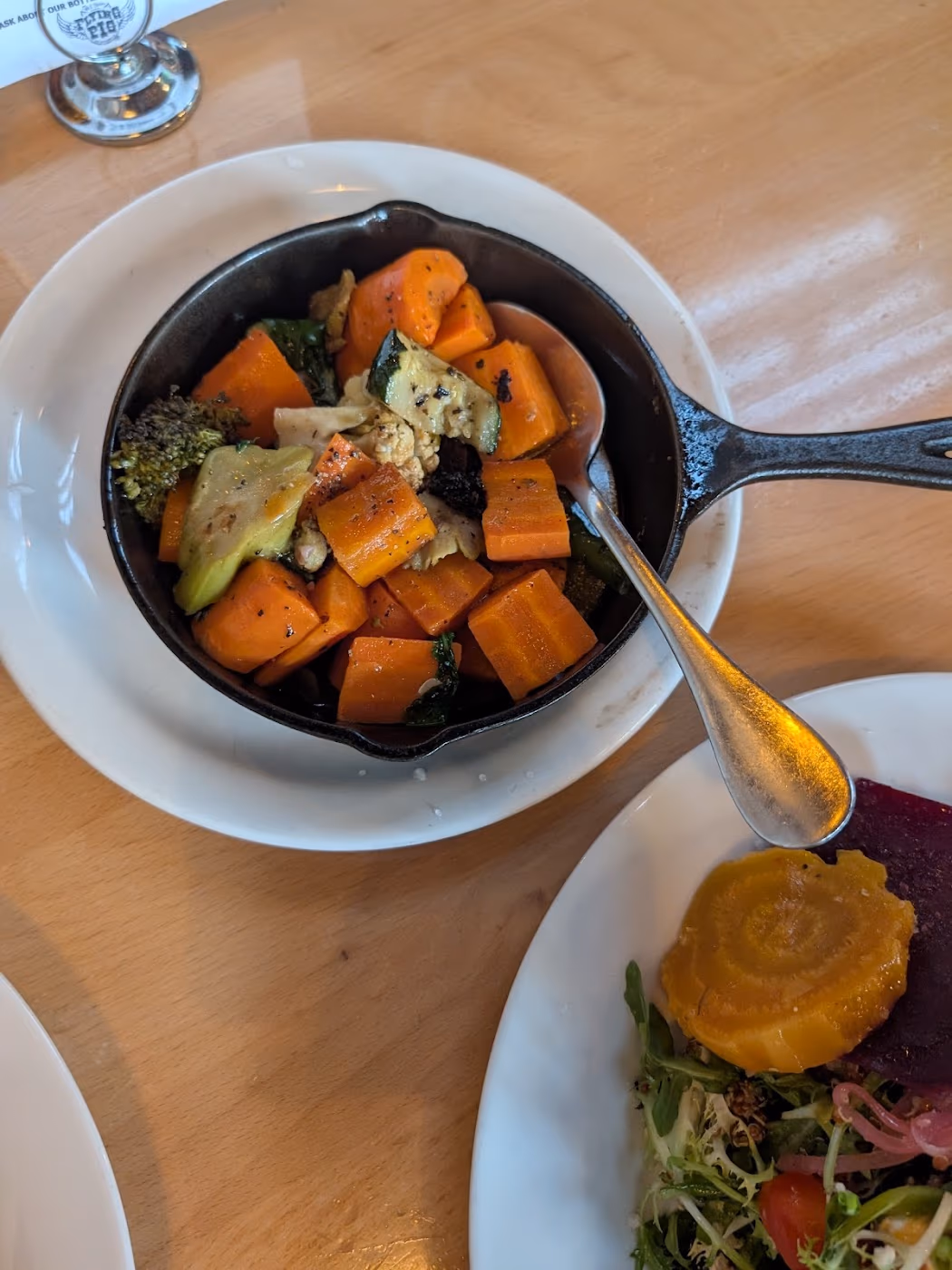 Flying Pig Pub & Kitchen photo 3