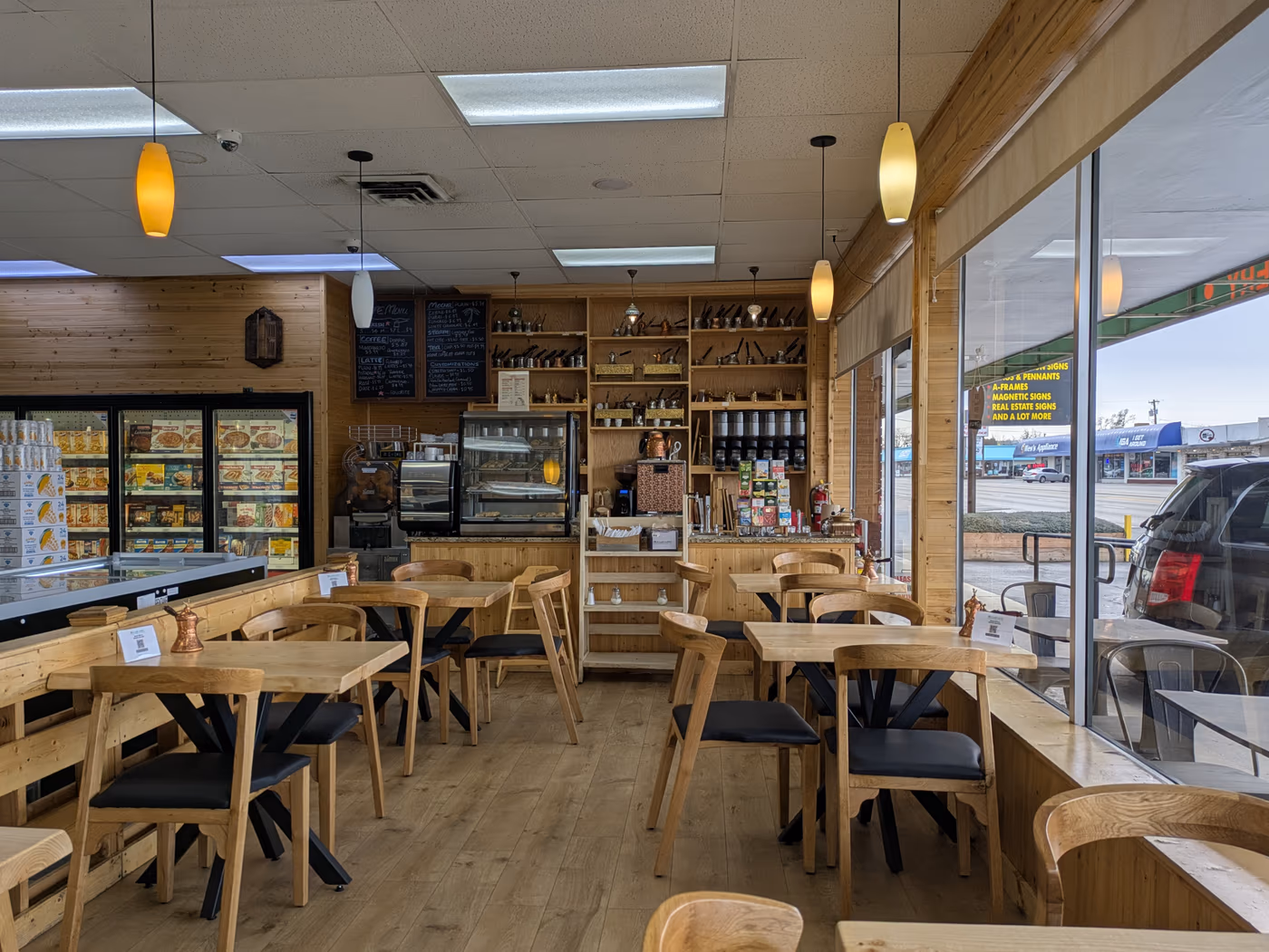 Food Land Market