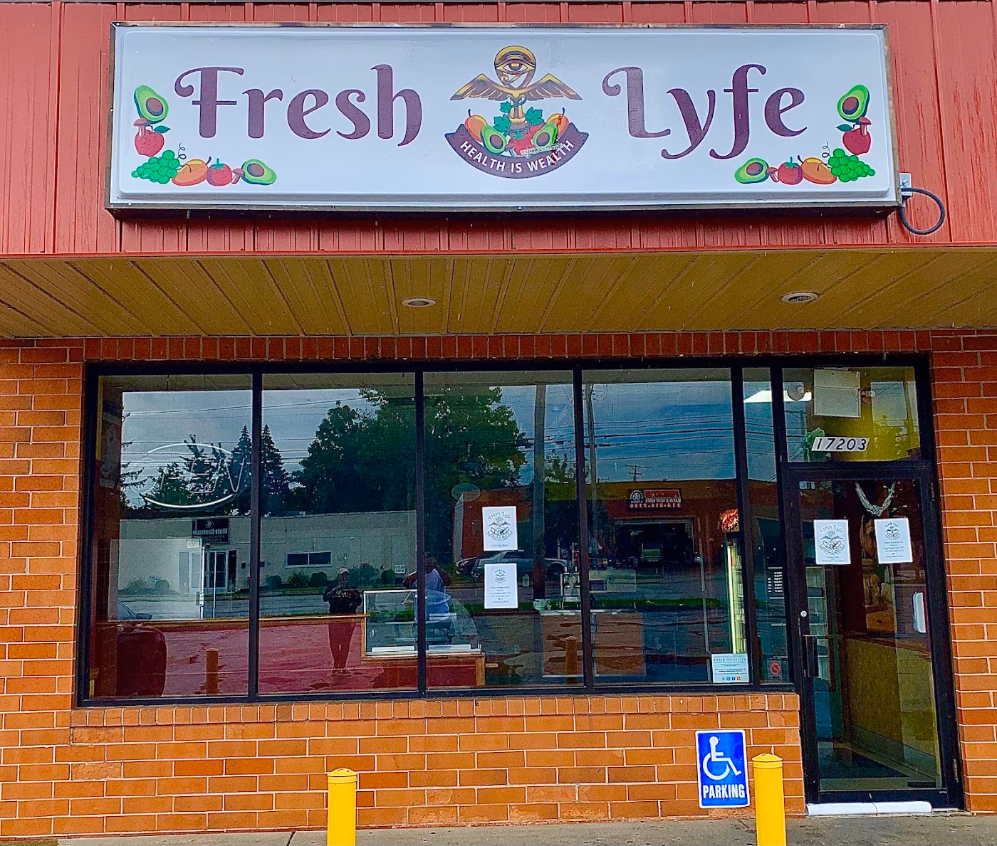 Fresh Lyfe