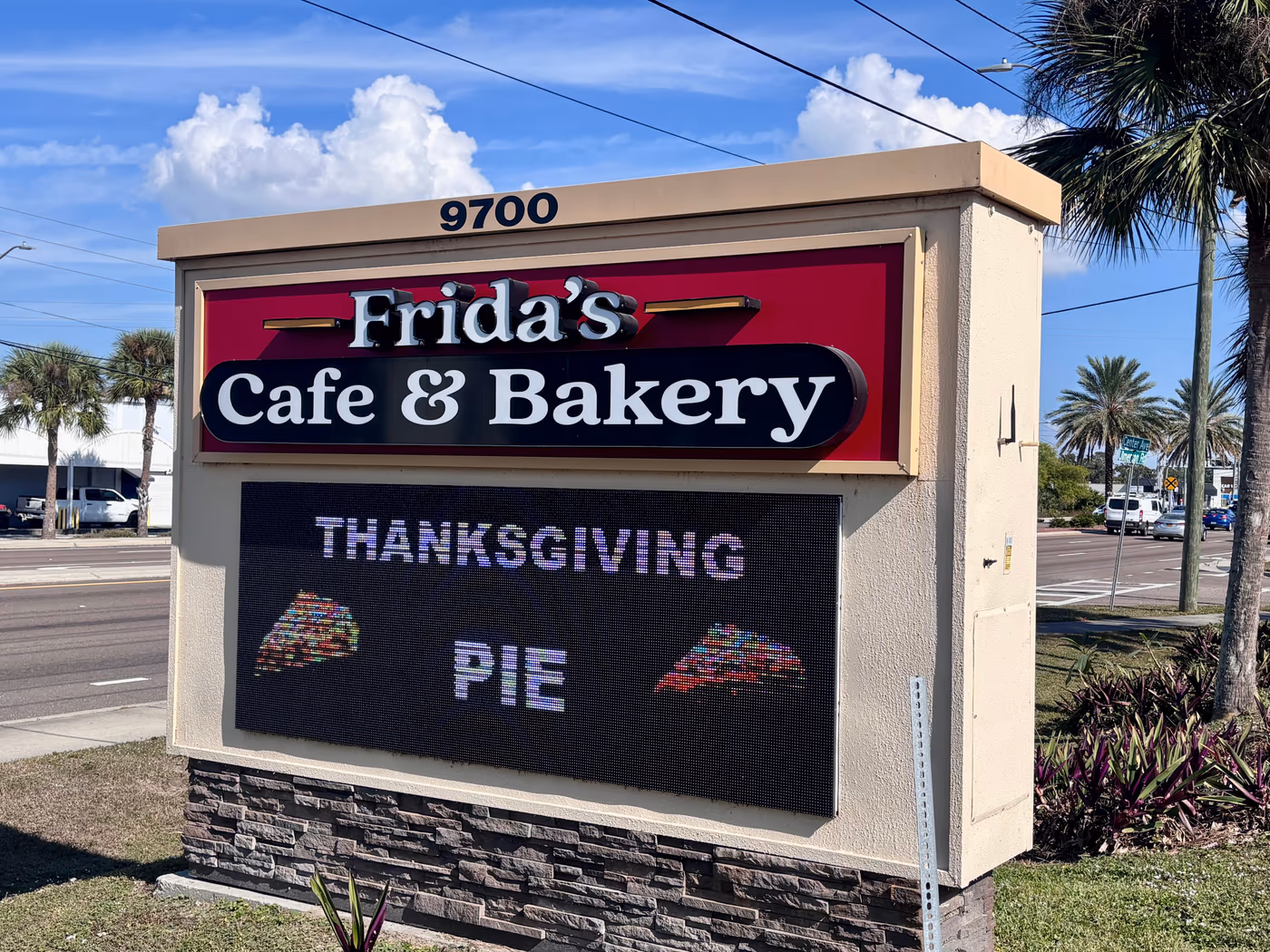 Frida's Cafe & Bakery