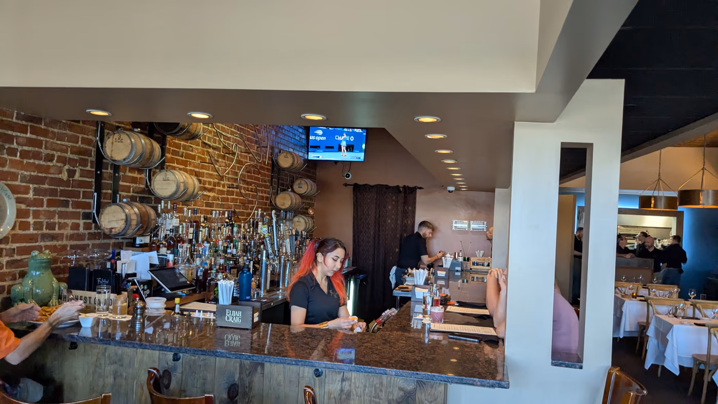 Frog Hollow Tavern photo 2
