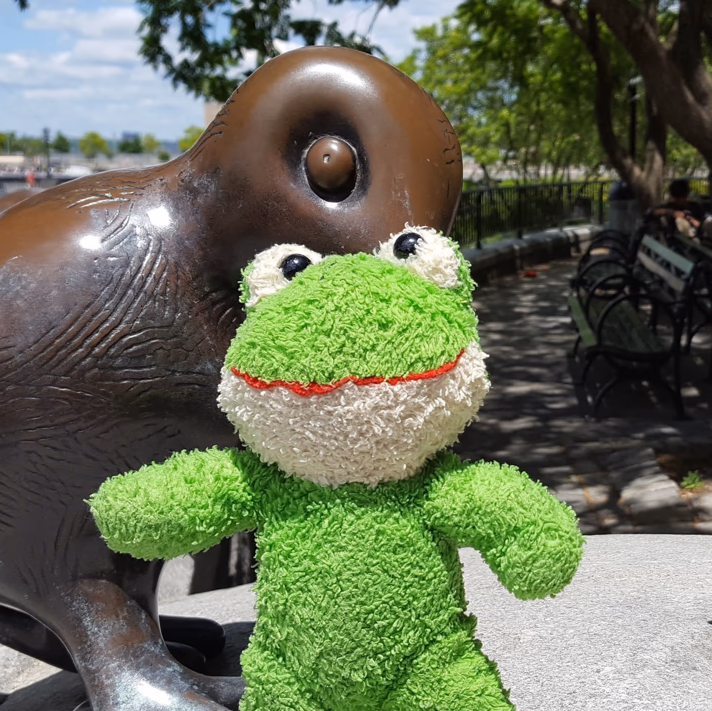 Frogs Organic Bakery