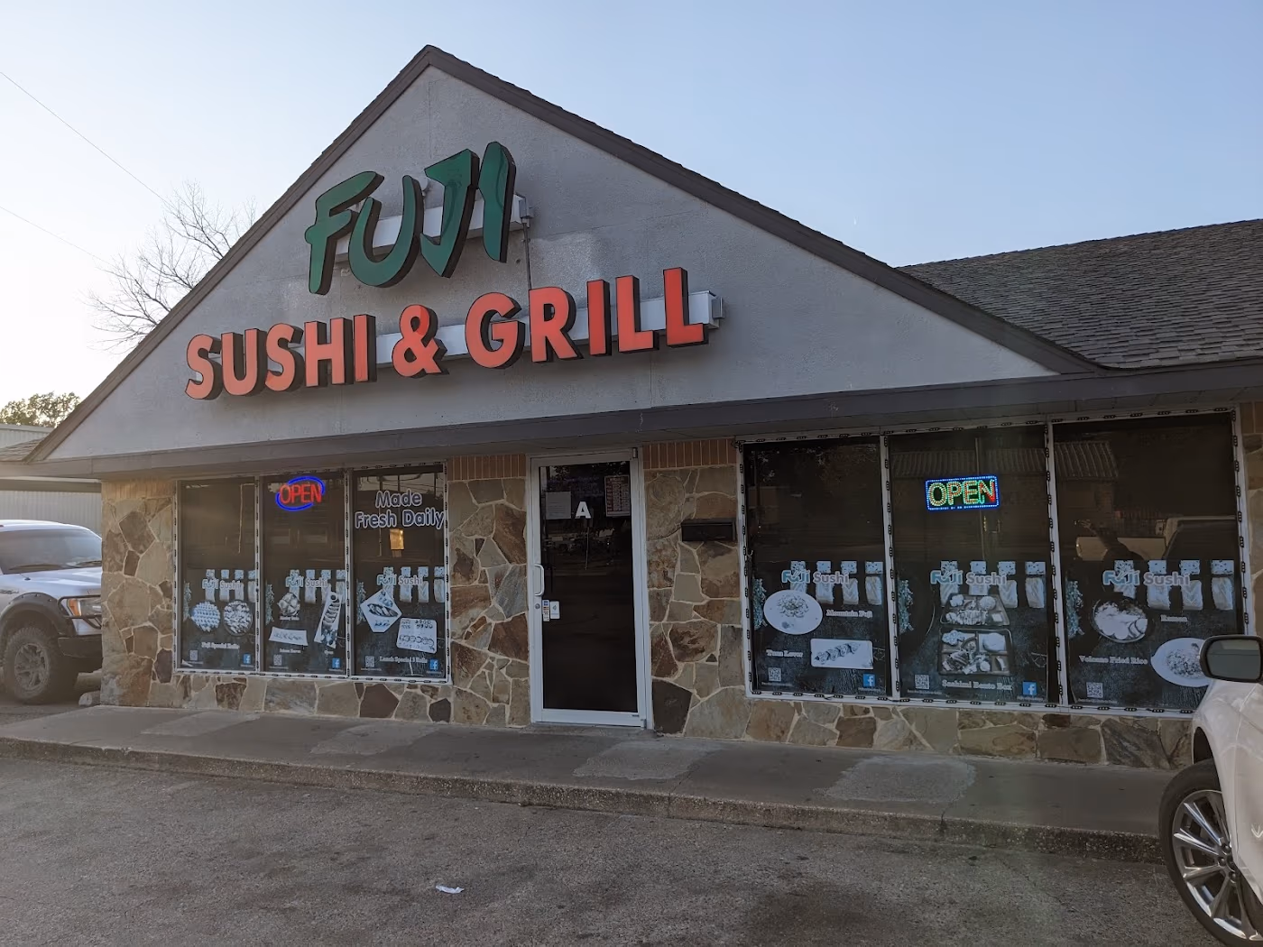 fuji grill&sushi corsicana inc photo 2