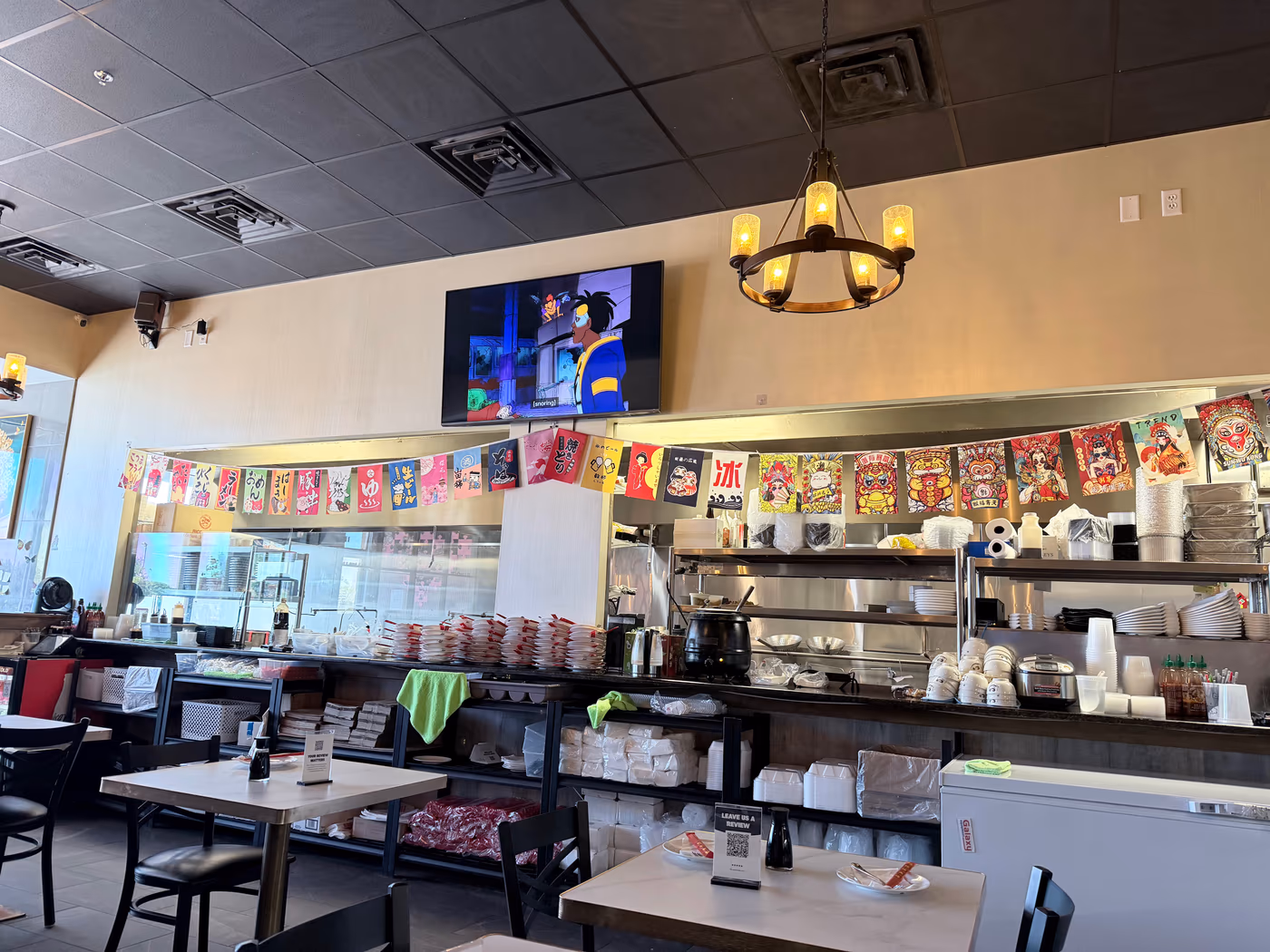 Fun noodle bar