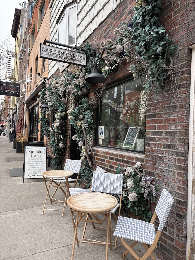 Garden Carver