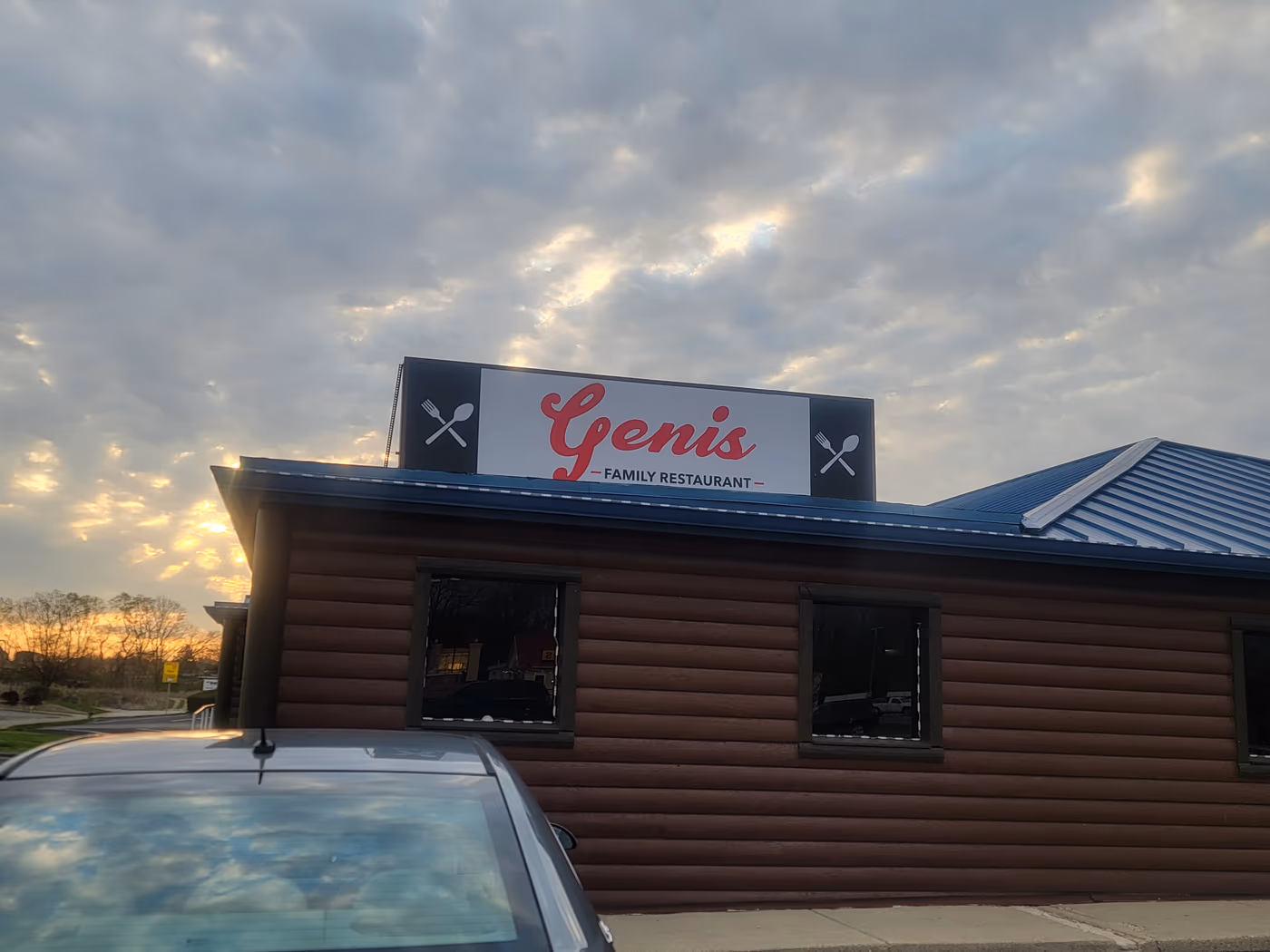Genis Family Restaurant