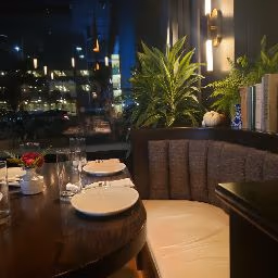 Genisa Wine Bar photo 2