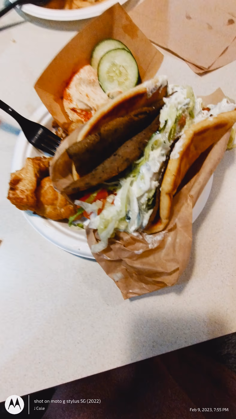 Ghassan's Fresh Mediterranean Eats photo 3