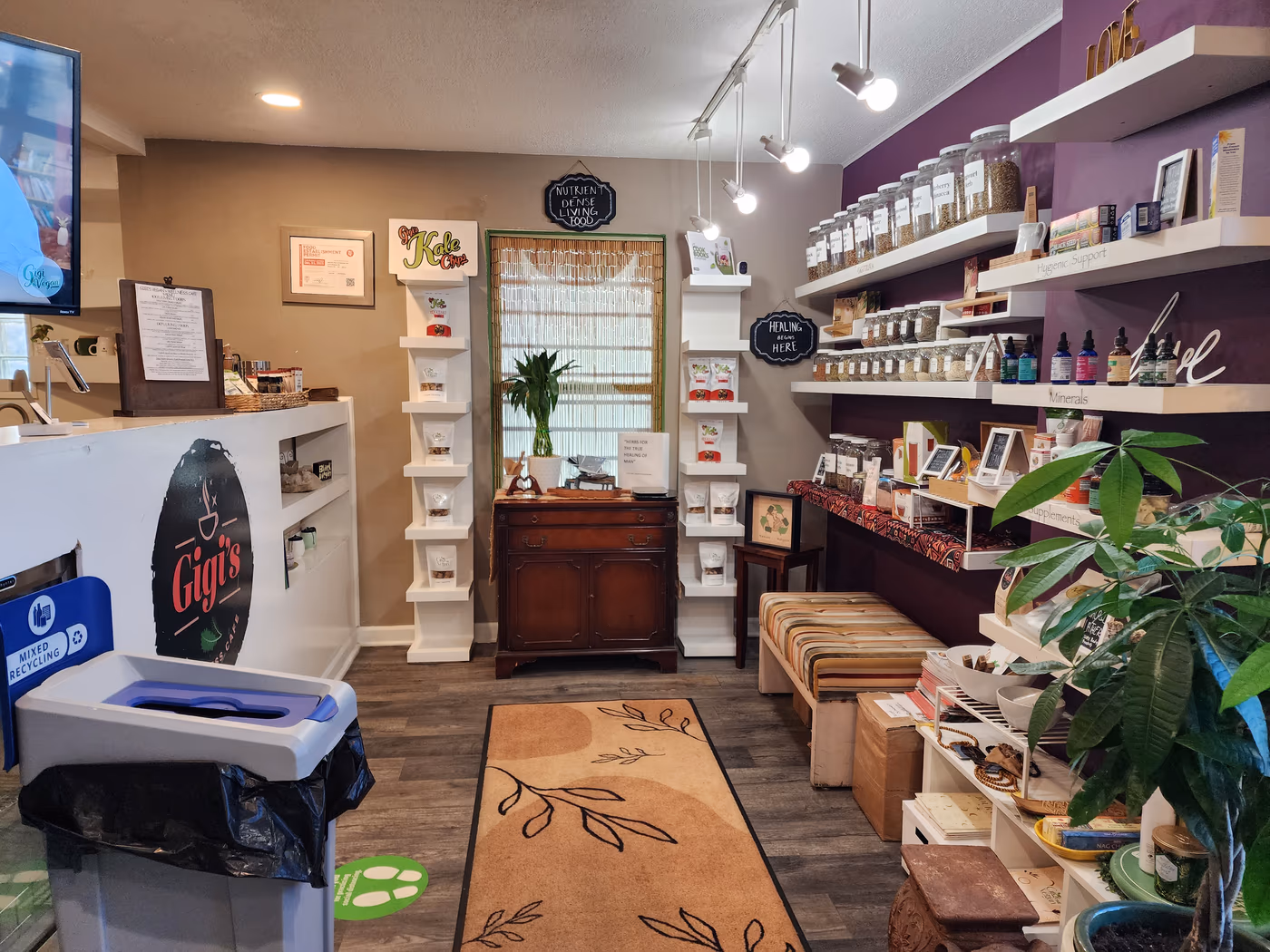 Gigi’s The Vegan + Wellness Cafe photo 4