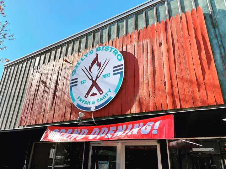 Gilly's Bistro