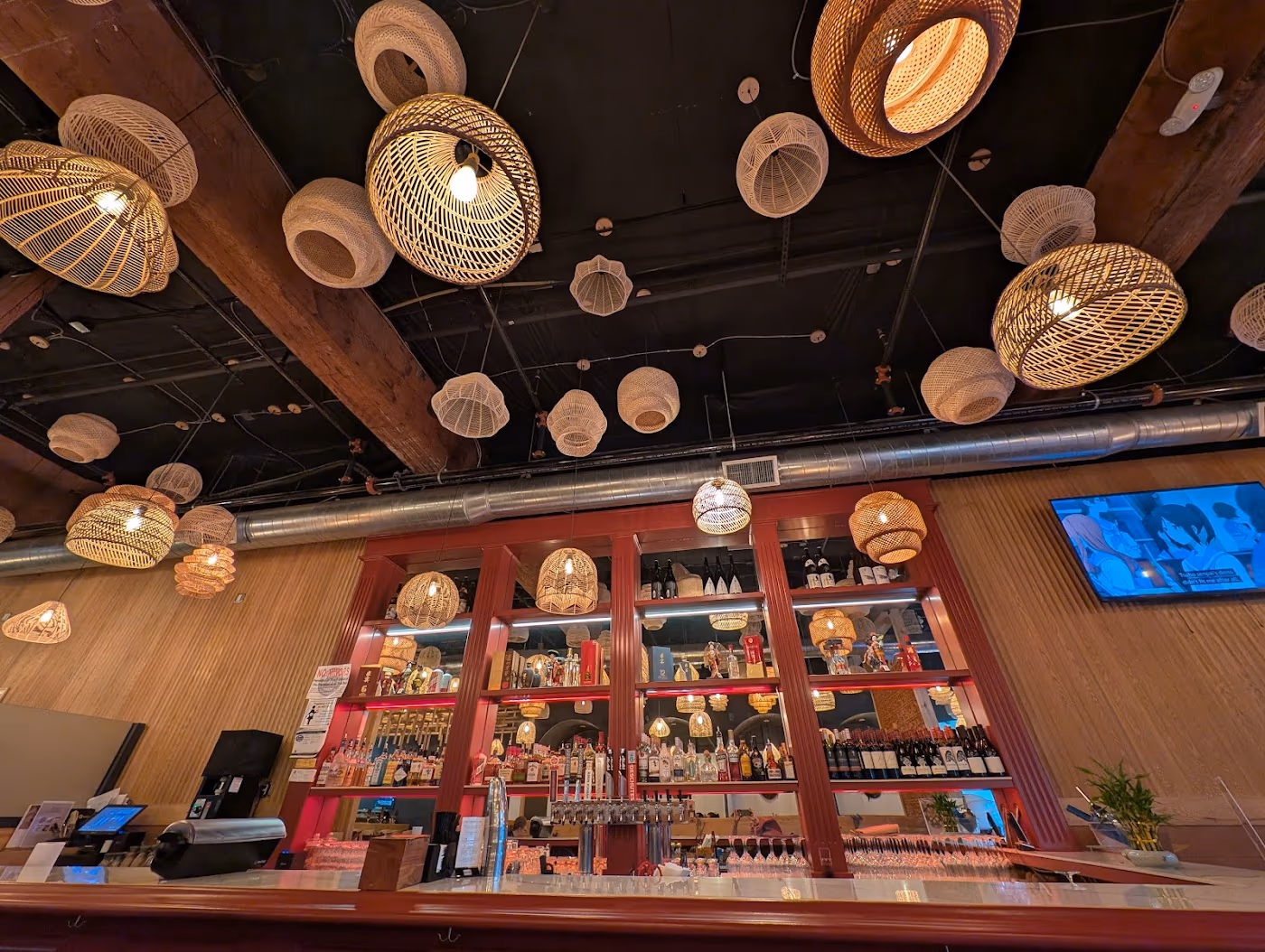Ginza Sushi & Asian Fusion