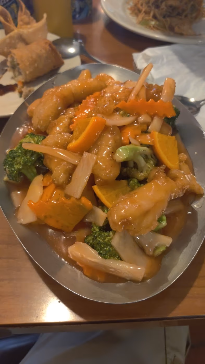 Golden Dragon Restaurant photo 3