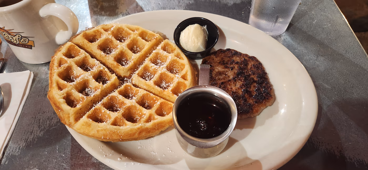 Goldy's Breakfast Bistro