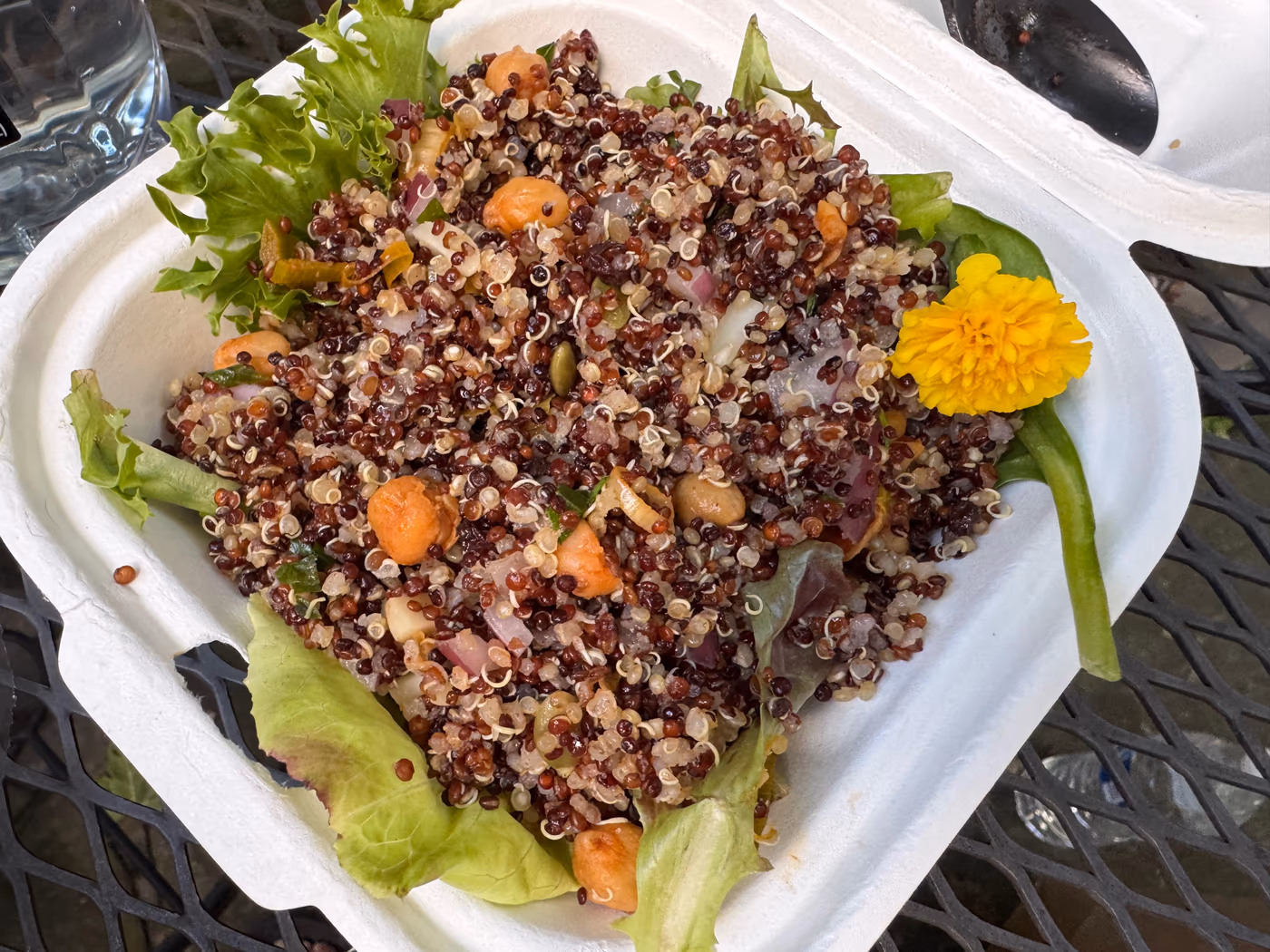Good Natured Market & Vegetarian Cafe photo 4