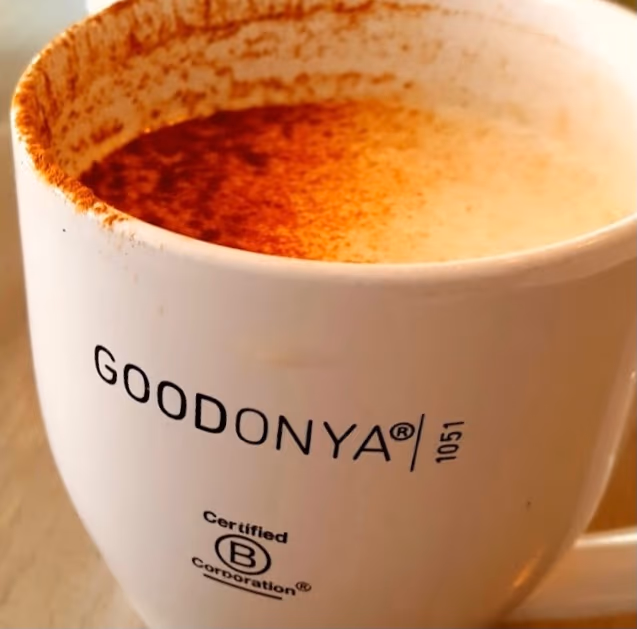 GOODONYA Organic Eatery photo 3