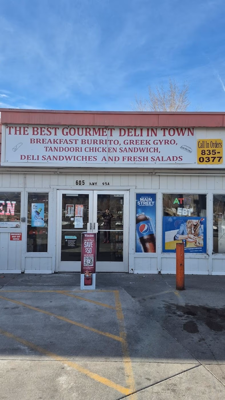 Gourmet Deli At 76