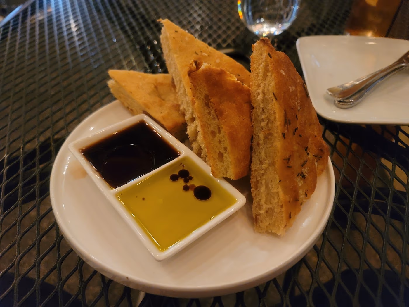 Grata Italian Eatery photo 4