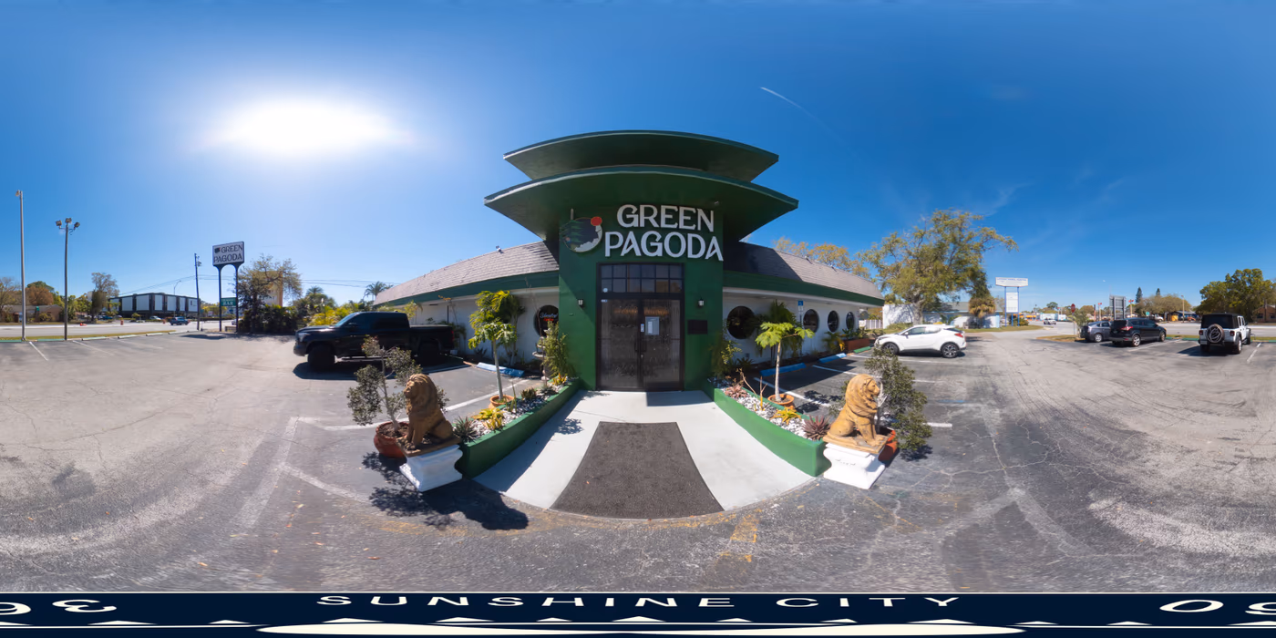 Green Pagoda photo 2