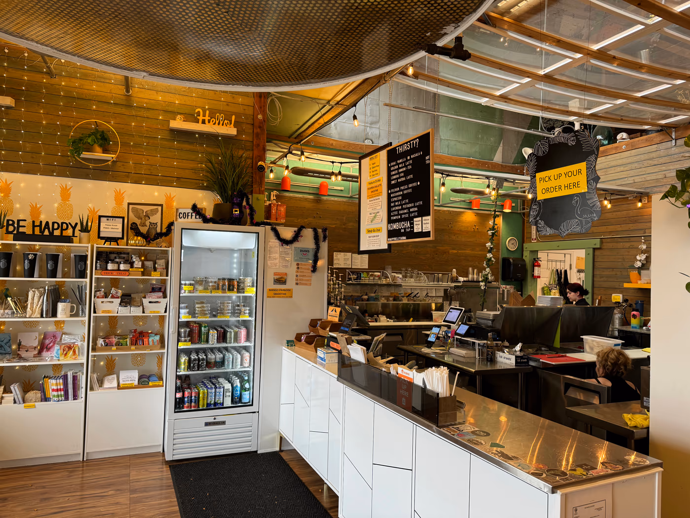 Happy Belly Eatery & Juice Bar photo 3