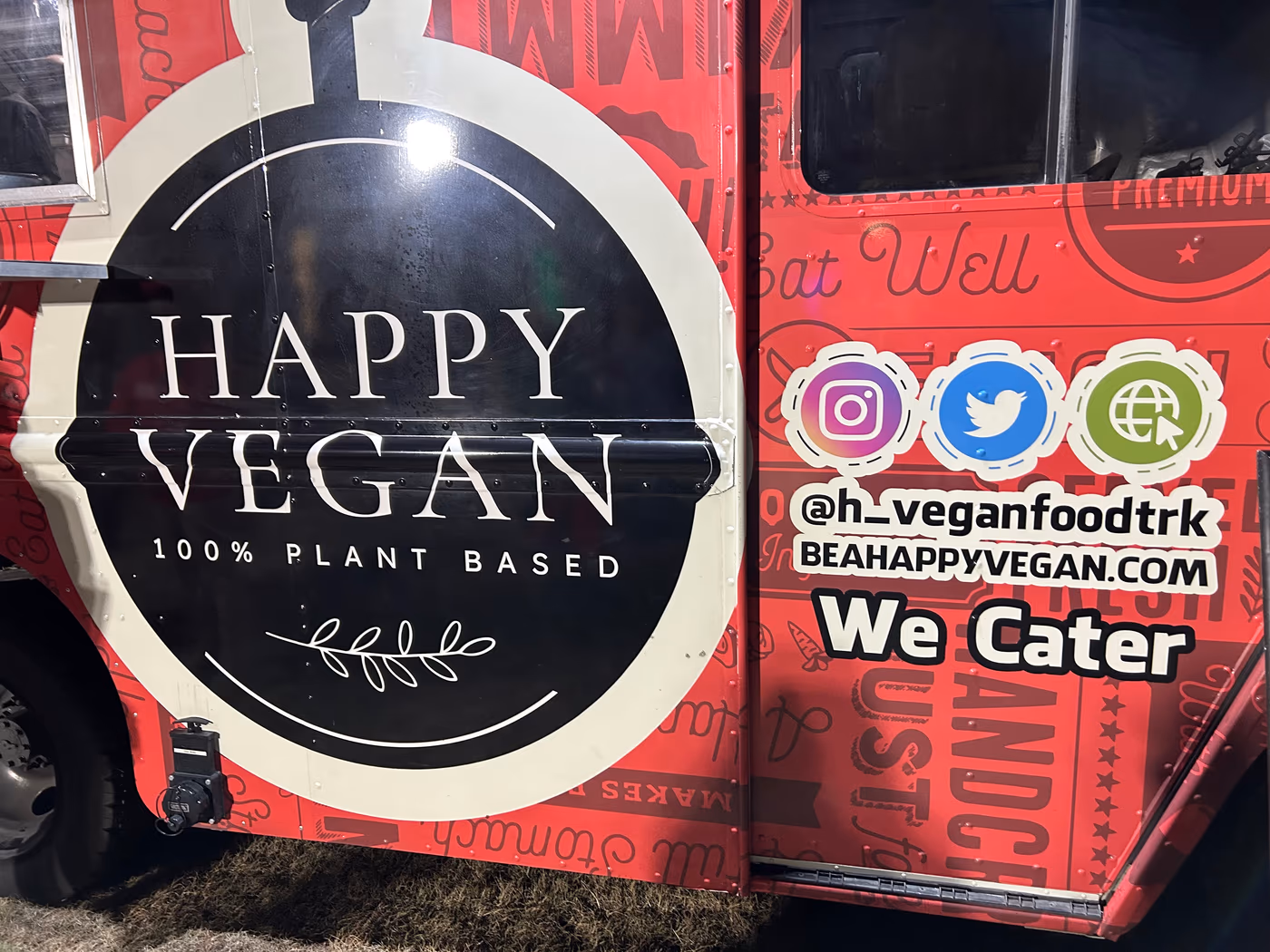 Happy Vegan Food Truck & Catering photo 2