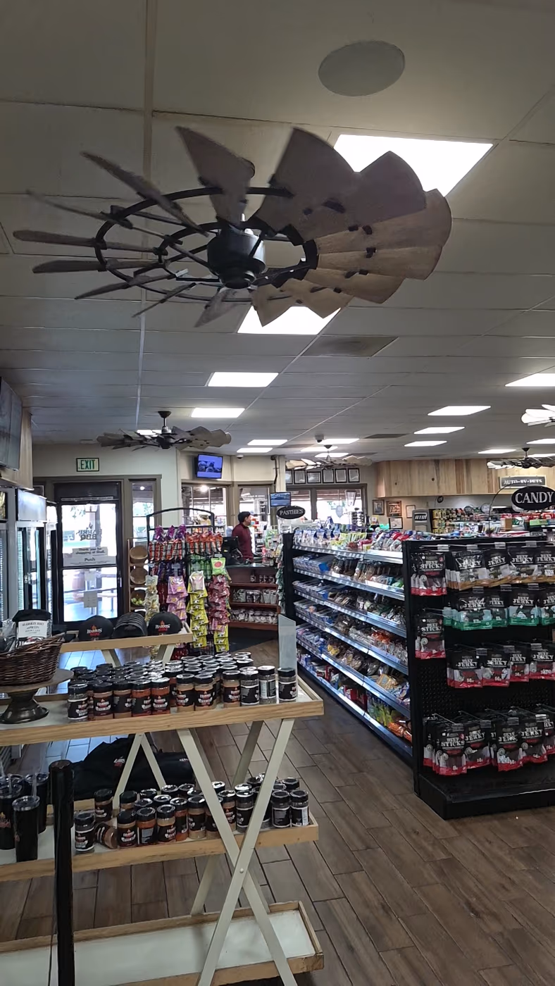 Harris BBQ Coalinga photo 4