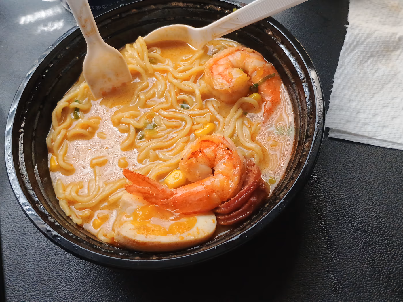Hawaii Ramen Noodle & Poke Bowl