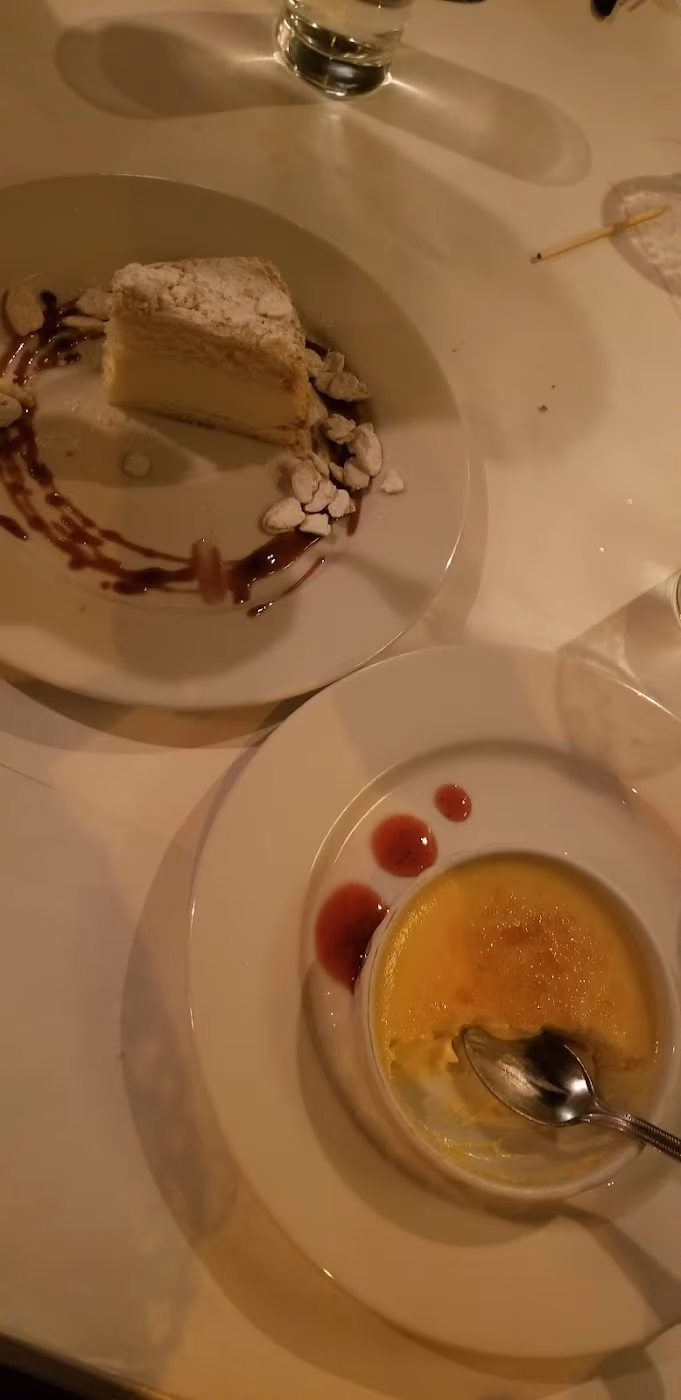 Hearthstone Bistro photo 4