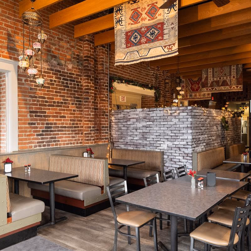 Henderson George's Restaurant