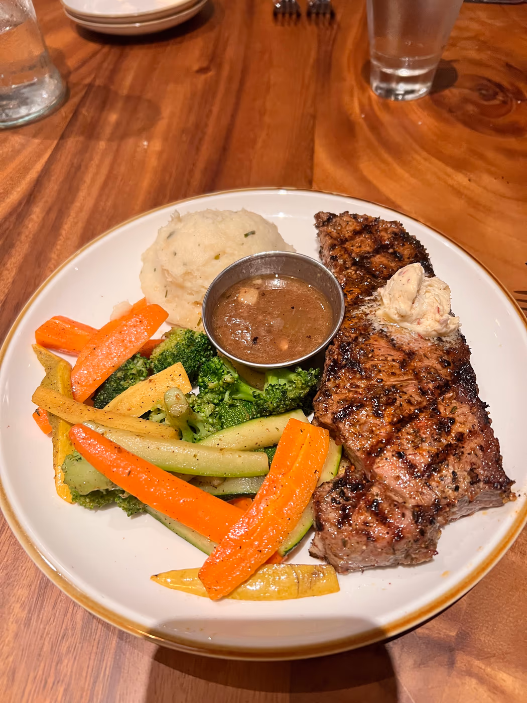 Henrietta's Bayfront Restaurant photo 4