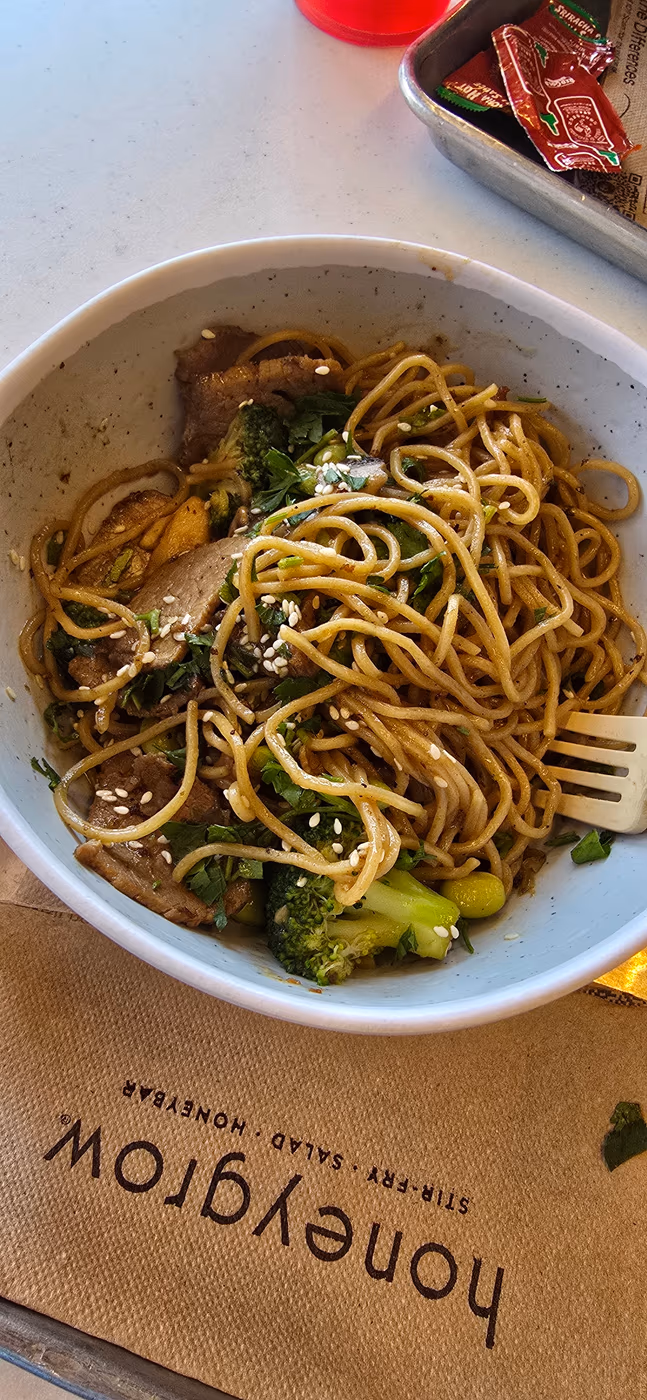 honeygrow photo 2