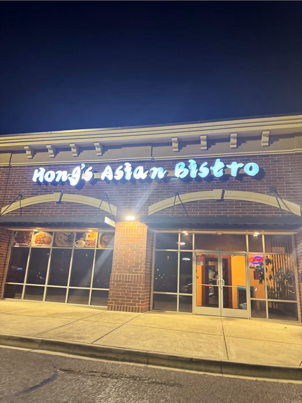 Hong's Asian Bistro